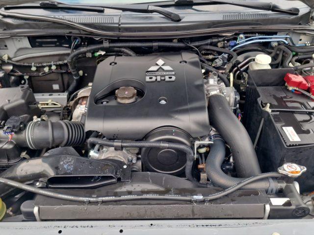 MITSUBISHI L200 2.5 DI-D Double Cab Intense