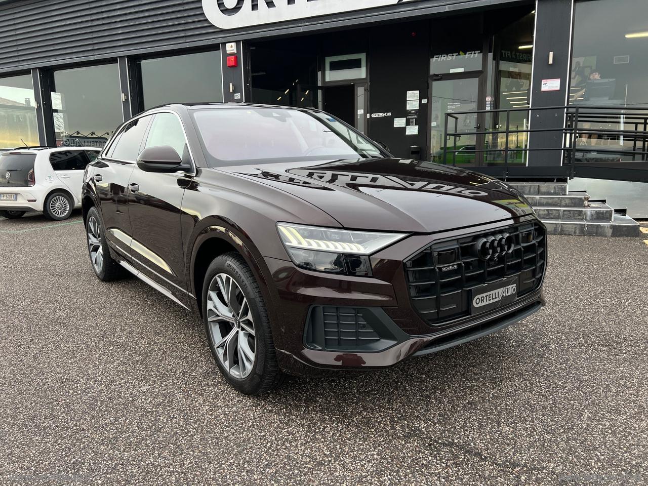 AUDI Q8 45 TDI quattro tiptronic