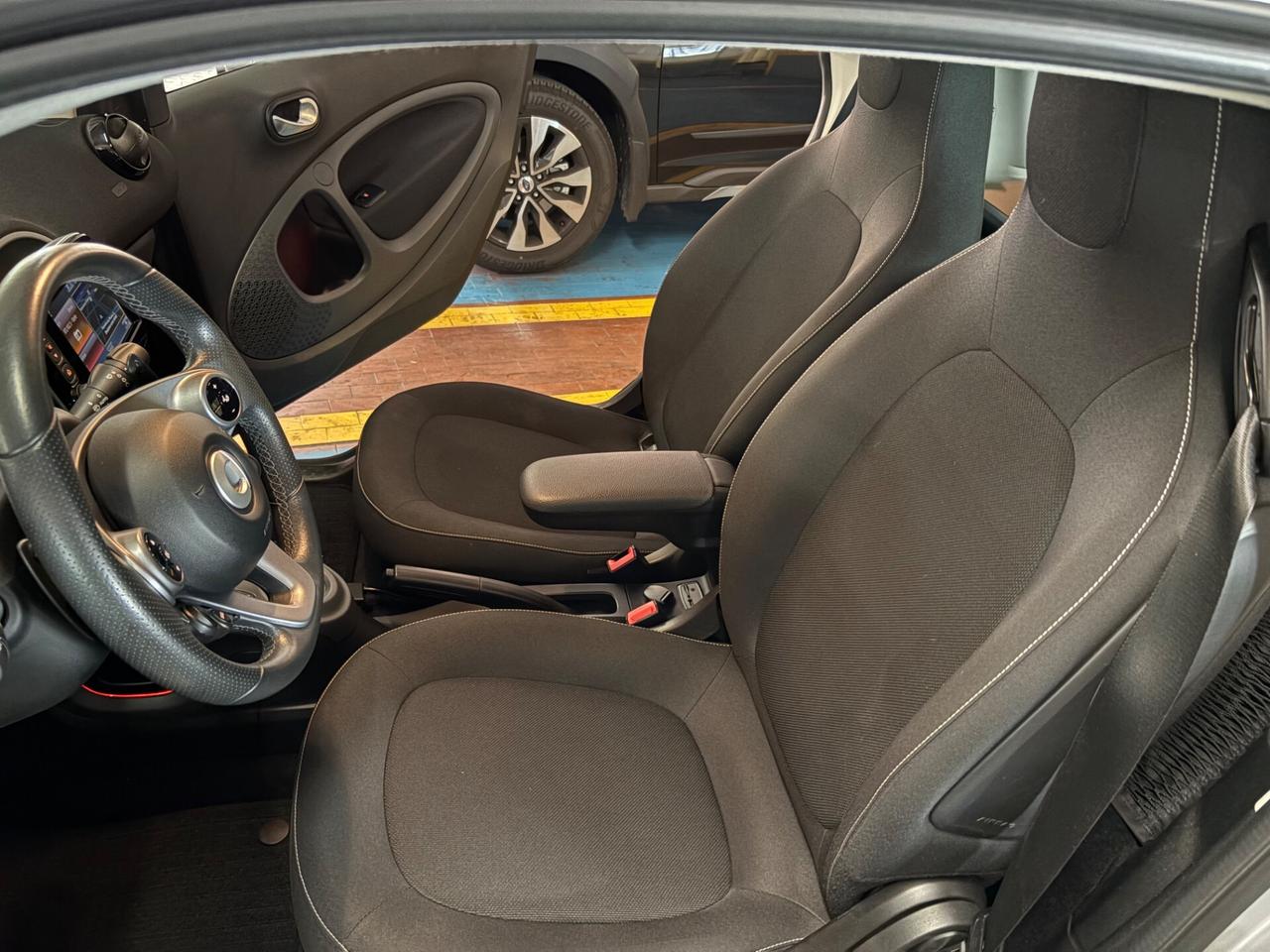 Smart ForTwo 70 1.0 twinamic Superpassion NEOPATENTATI...!!!