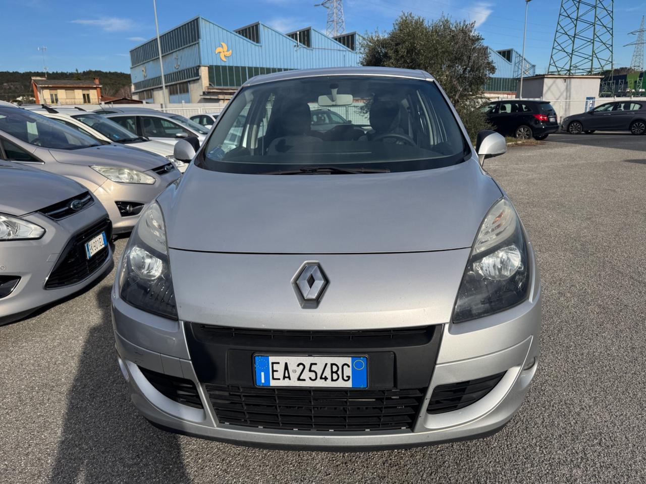 Renault Scenic X-Mod 1.5 dCi 105CV