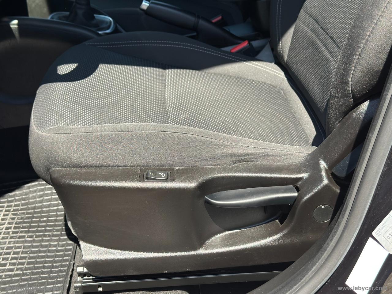 FIAT Tipo 1.6 Mjt S&S SW Life FARI LED