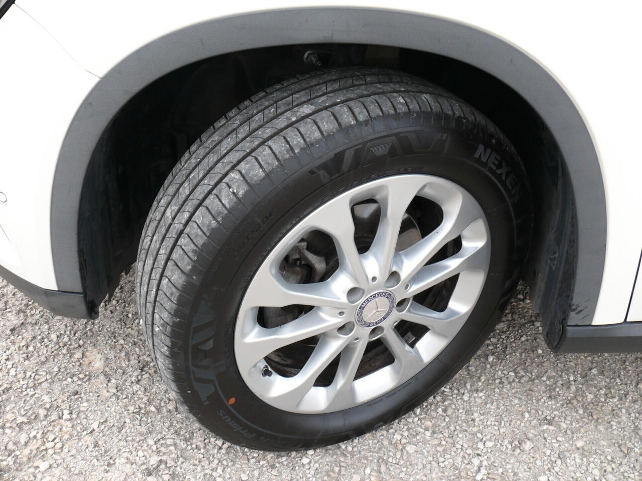 Mercedes-benz GLA 200 GLA 200 d - (M1324)