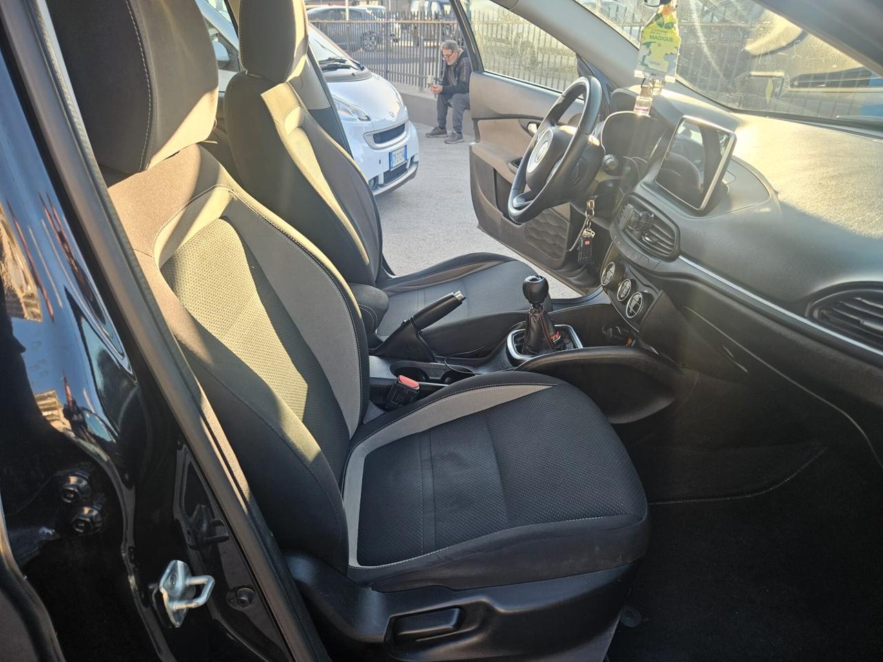 Fiat Tipo 1.6 Mjt S&S SW Lounge