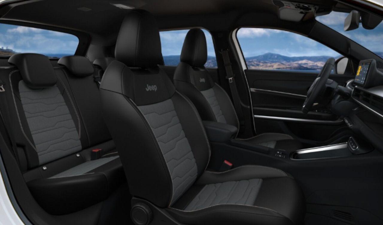 JEEP Avenger 4xe Hybrid 619 Avenger Upland 1.2 145cv 4xe Mhev