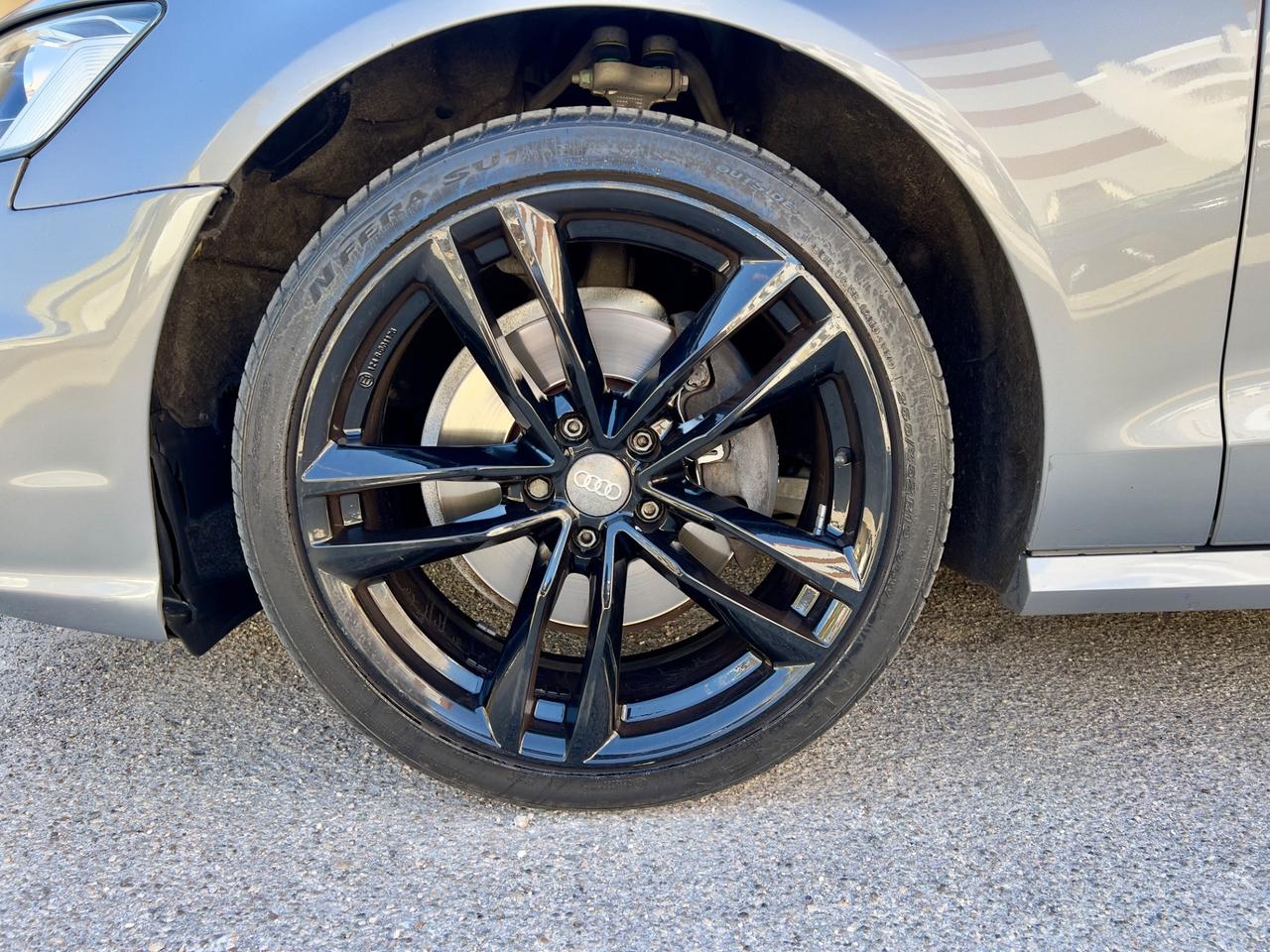 Audi A6 Avant 2.0 TDI ultra S tronic Business Plus