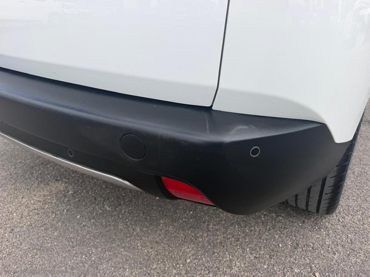 PEUGEOT 2008 1.6 e-HDi 92 CV S&S Allure AFFARE!