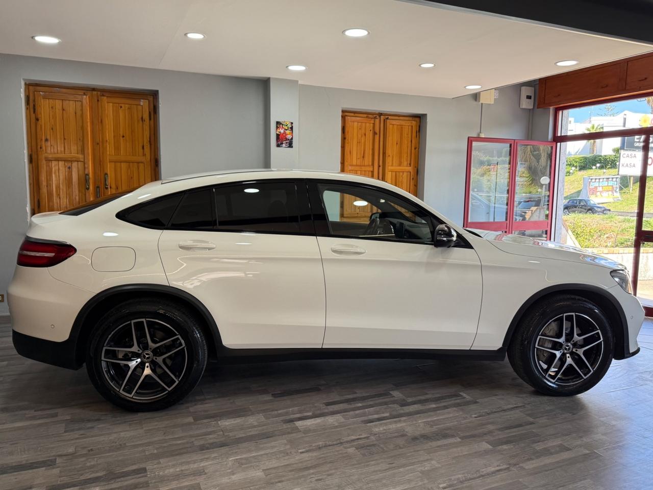 Mercedes-benz GLC 250d 4Matic Coupè Premium AMG Line Night Edition.