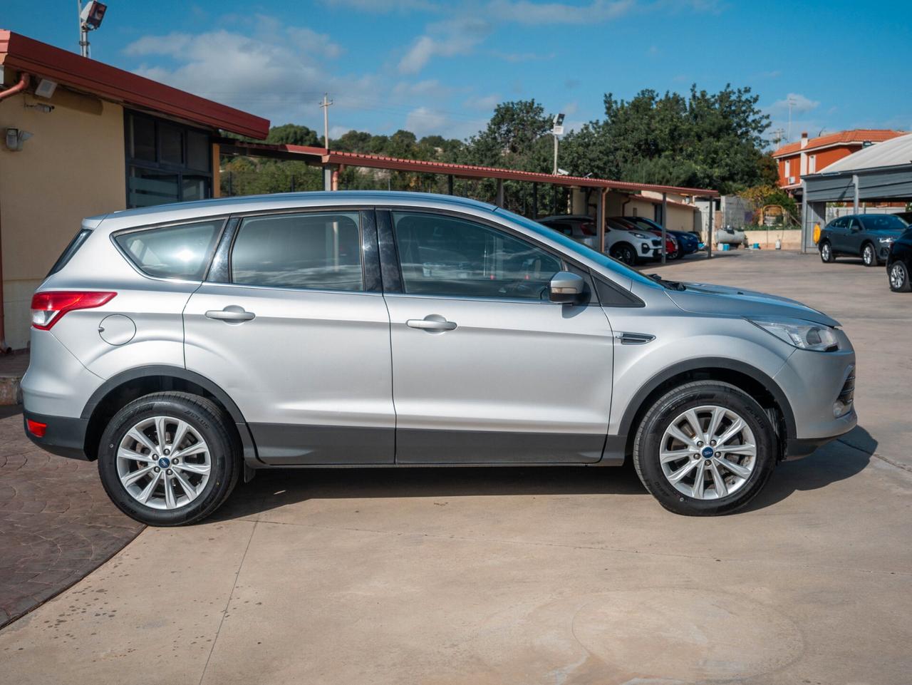 Ford Kuga 2.0 TDCI 150 CV S&S 4WD Titanium