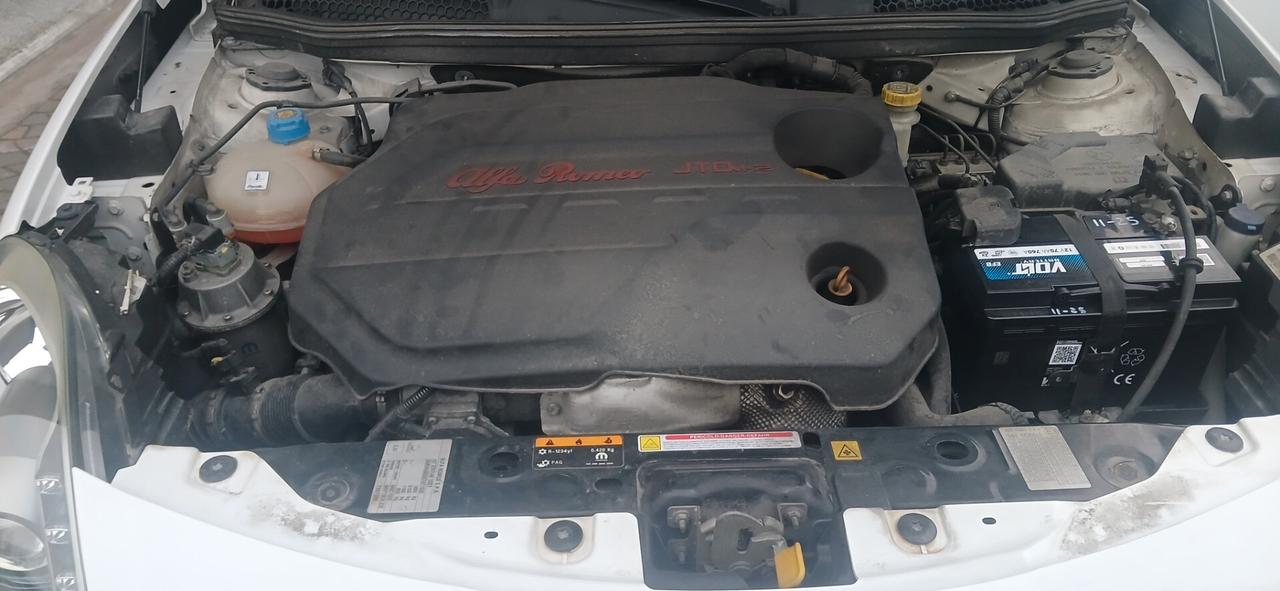 A R Giulietta 1.6 mj euro 6 neopatentati