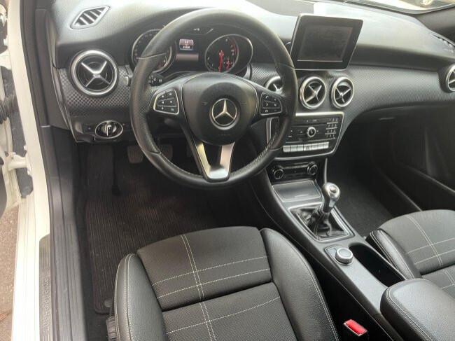MERCEDES-BENZ A 180 SPORT - BENZINA - PREZZO NON VINCOLATO DA FINANZIAMENTO
