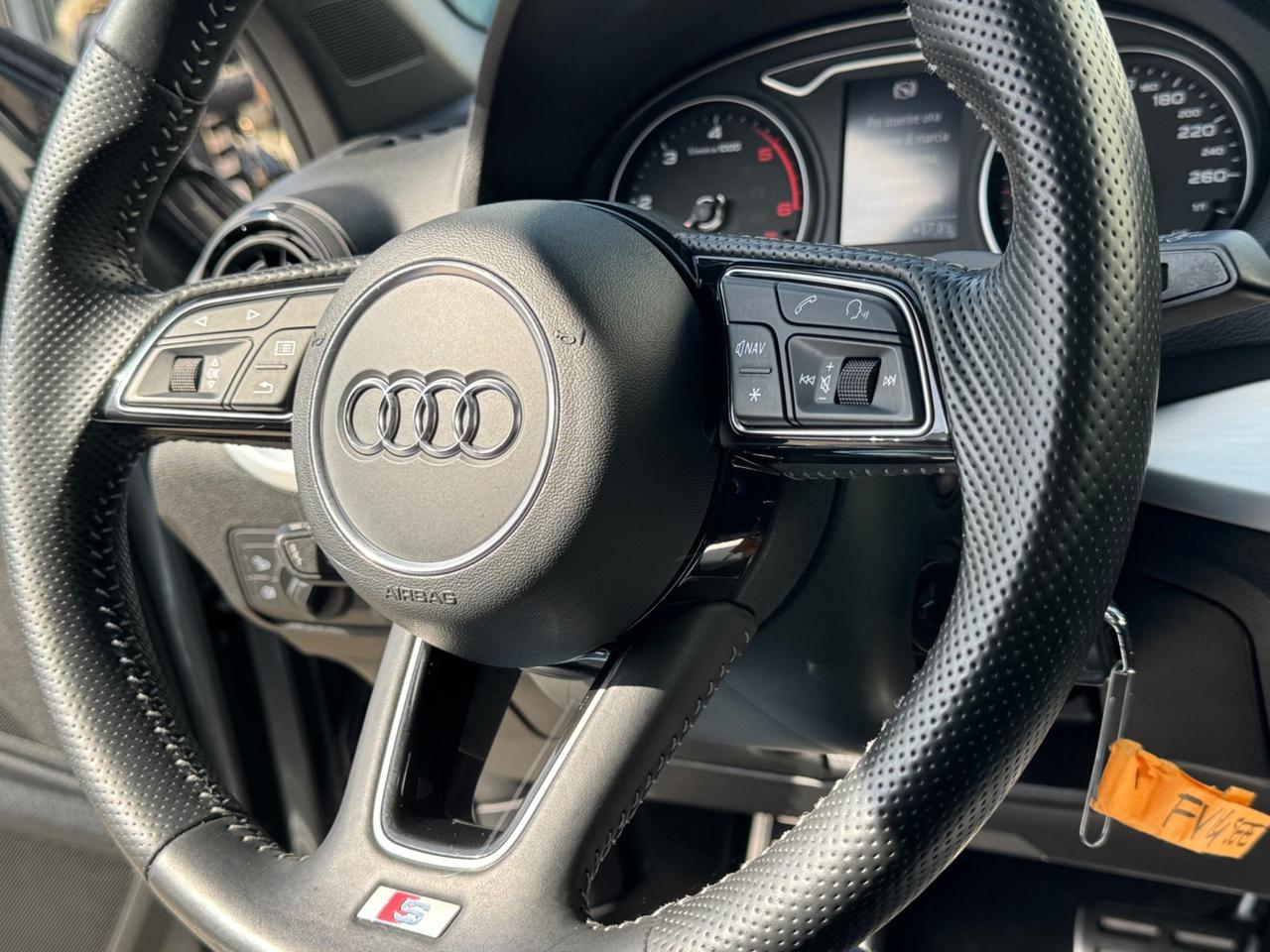 Audi Q2 30 TDI S tronic line