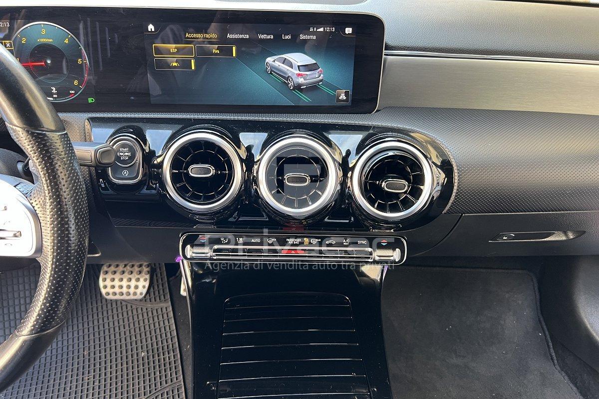 MERCEDES A 180 d Automatic Premium