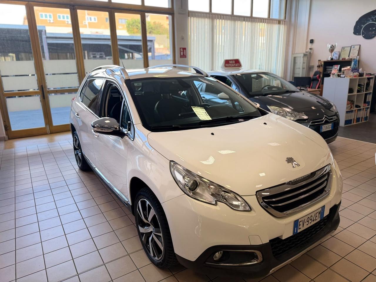 Peugeot 2008 1.6 e-HDi 92 CV Stop&Start Allure
