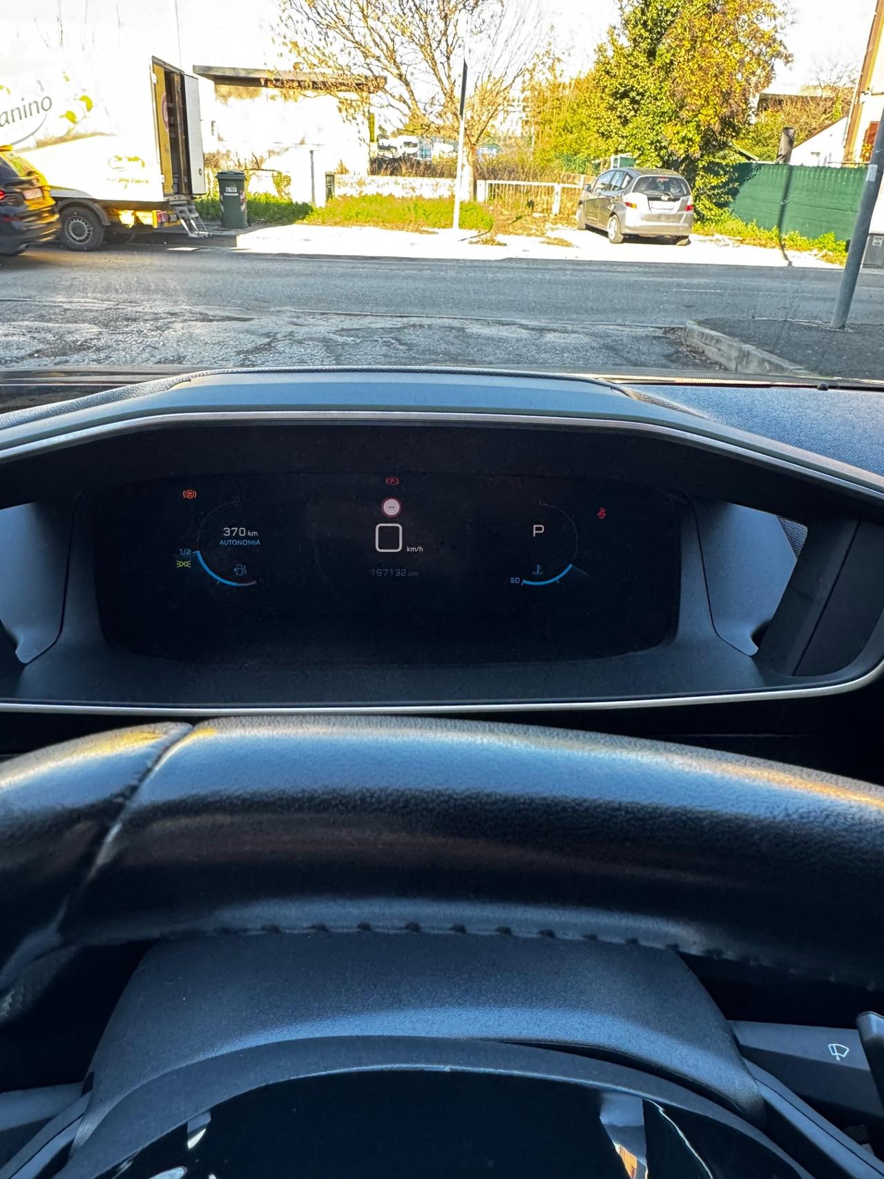 Peugeot 2008 BlueHDi 130 S&S EAT8 GT