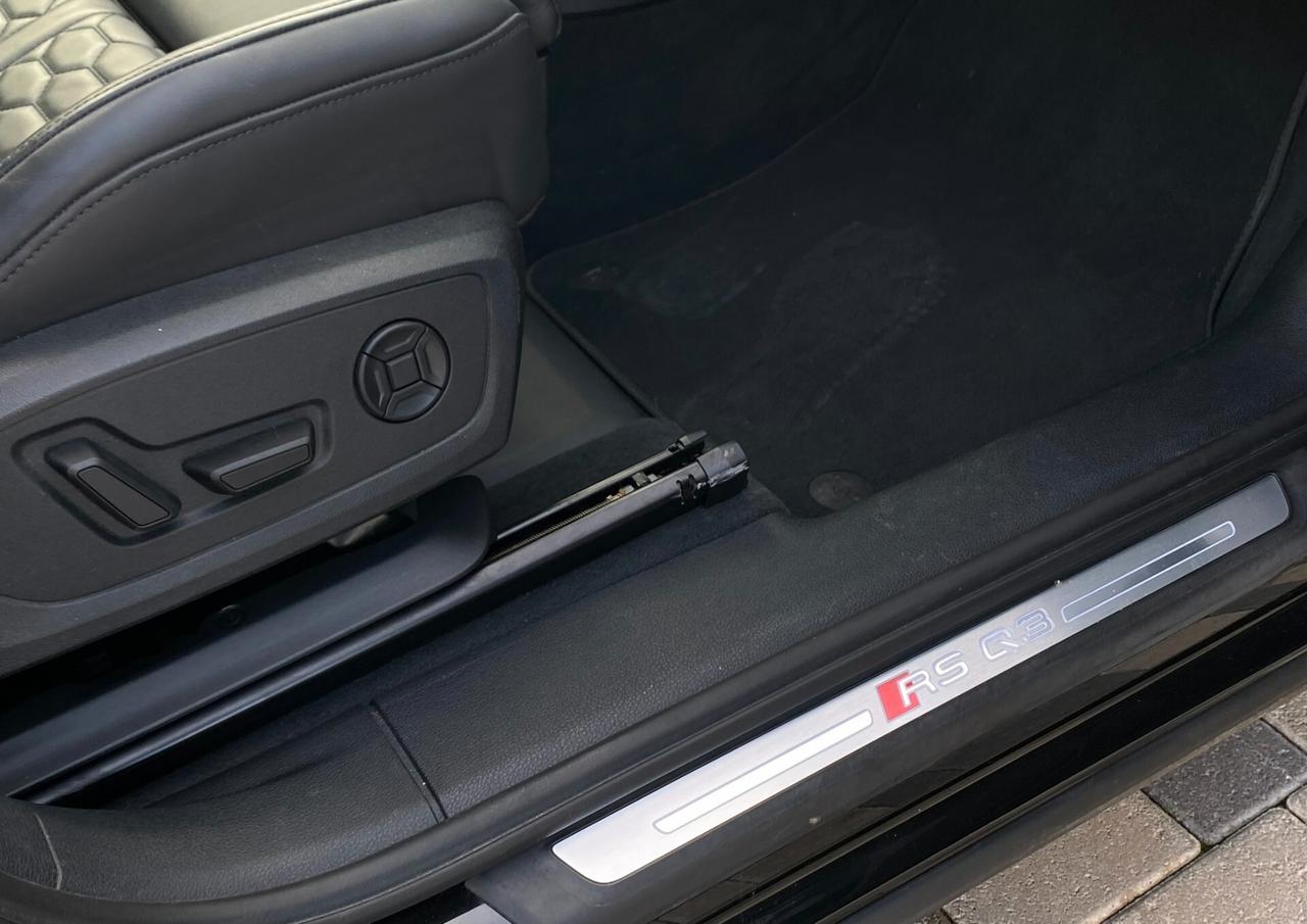 Audi RSQ3 2.5 TFSI 400CV s-tronic quattro