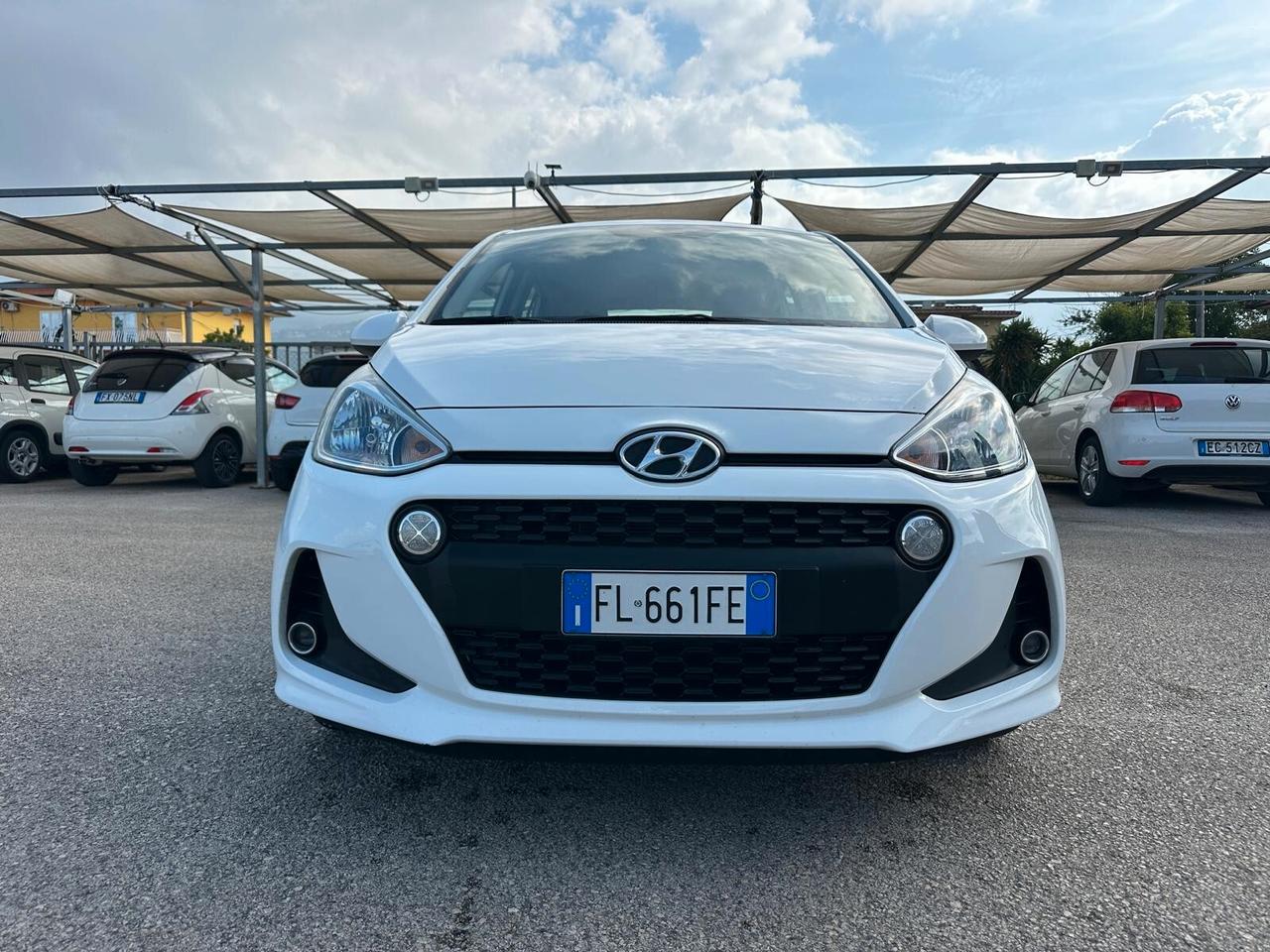 Hyundai i10 Benzina Automatica