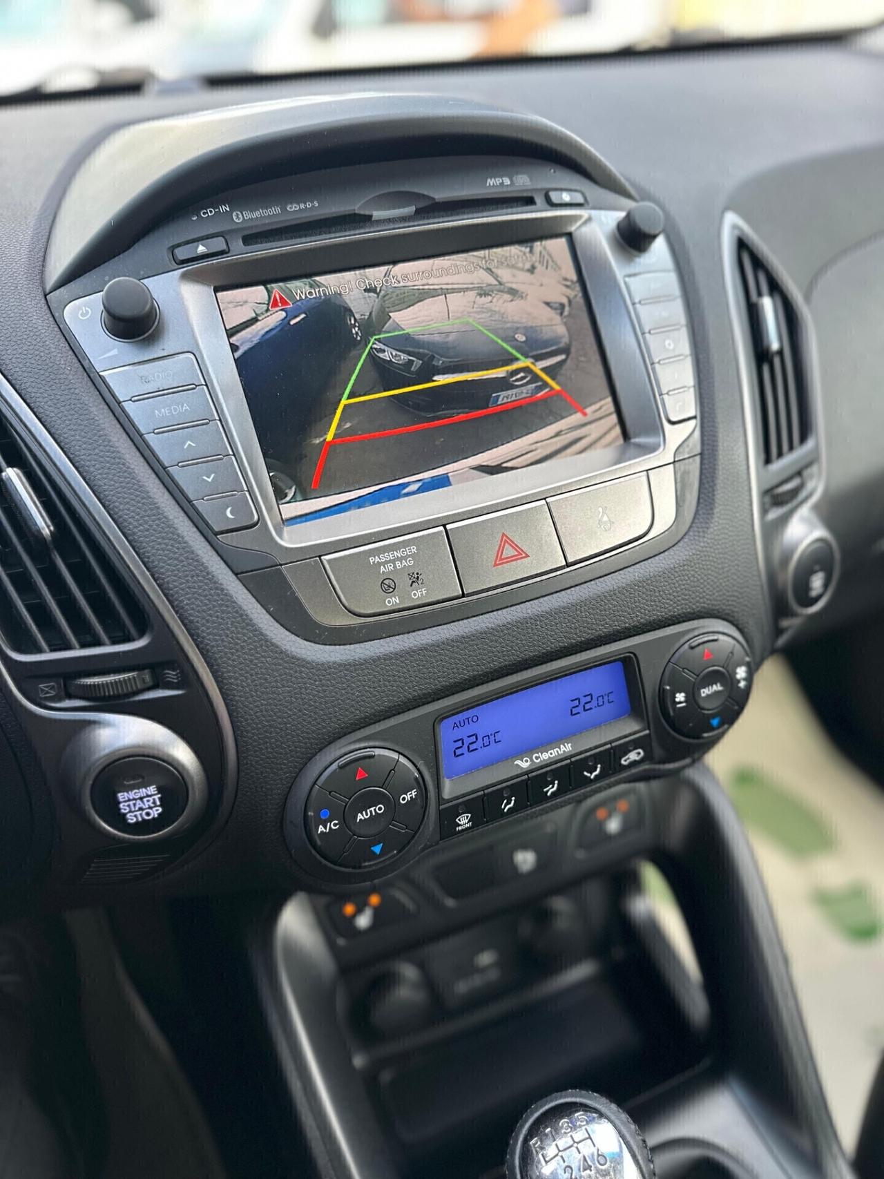 Hyundai iX35 1.7 CRDi 2WD Xpossible TETTO APRIBILE