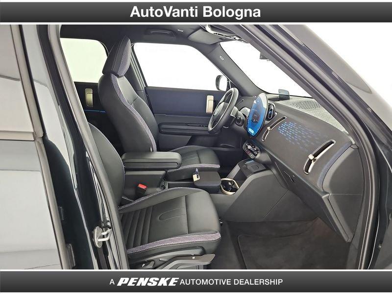 MINI Countryman Mini Countryman 2.0 48V D Classic auto