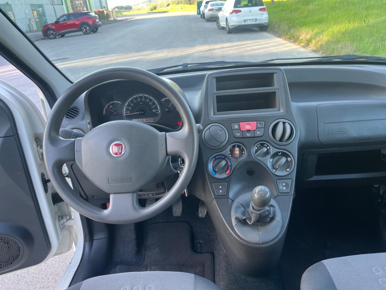 FIAT PANDA 2012 1:2 BENZINA SOLI 62.000 KM