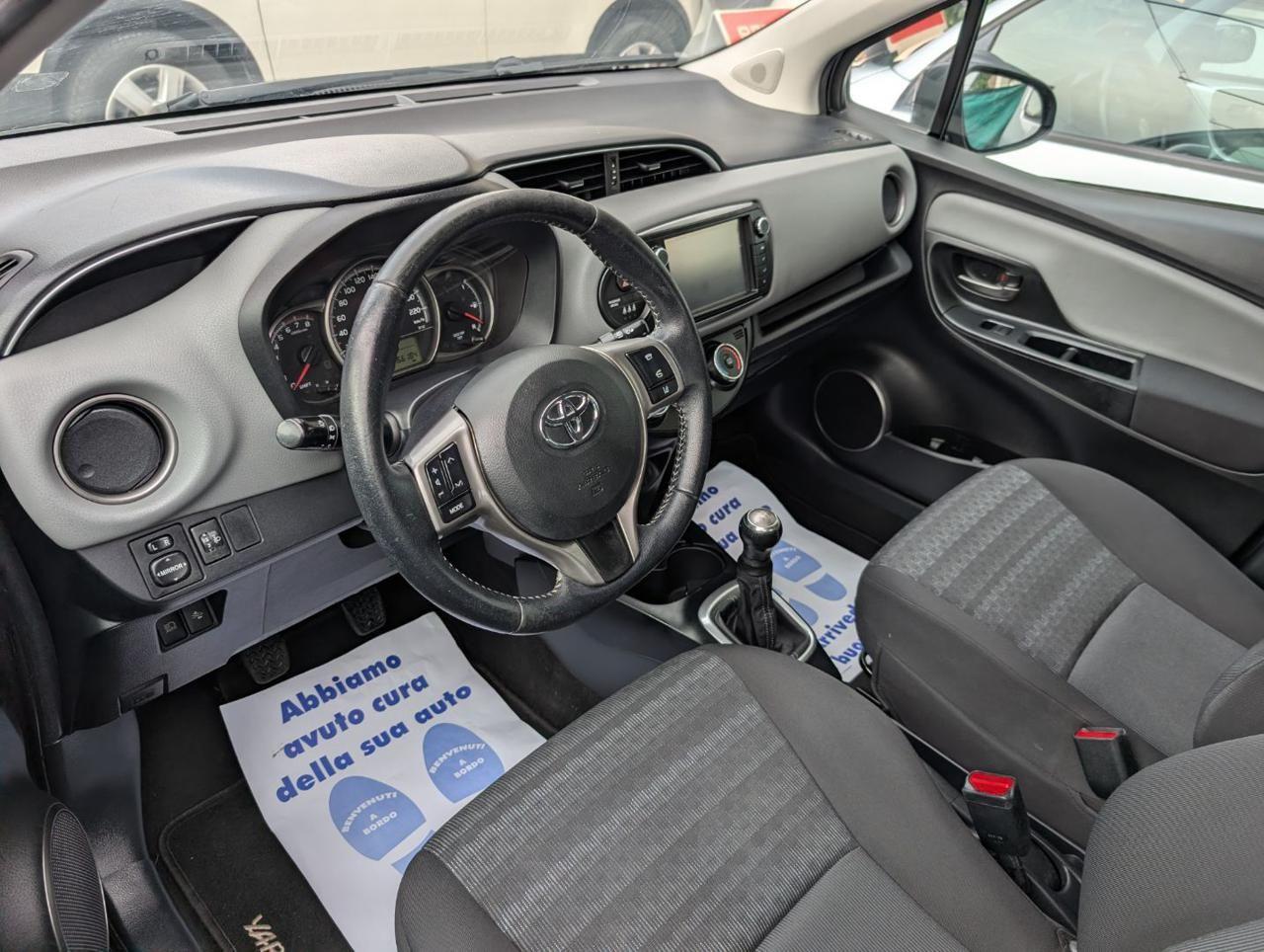 Toyota Yaris 1.0 5 porte Active