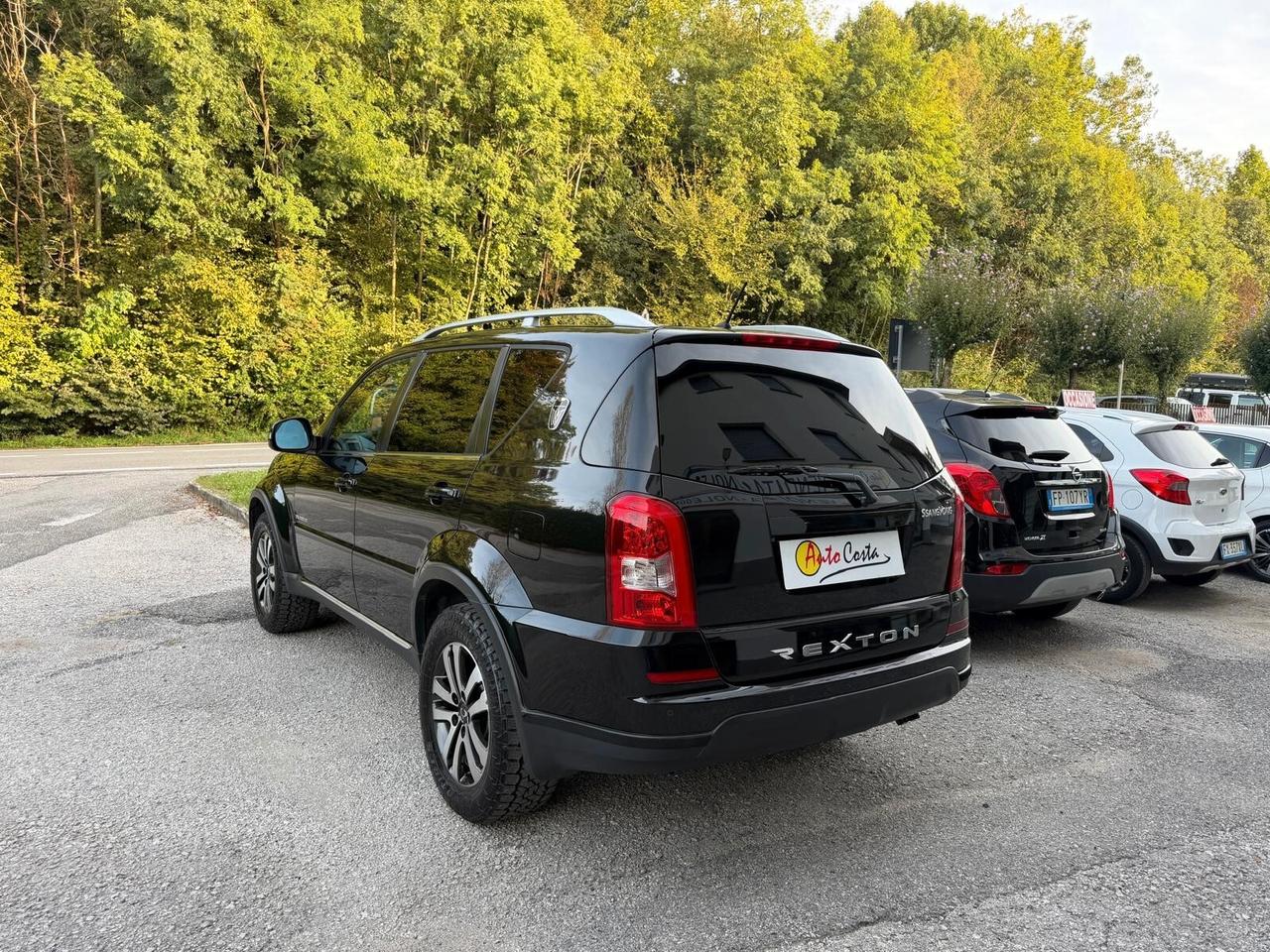 Ssangyong Rexton W 2.0 Xdi 4WD A/T Top