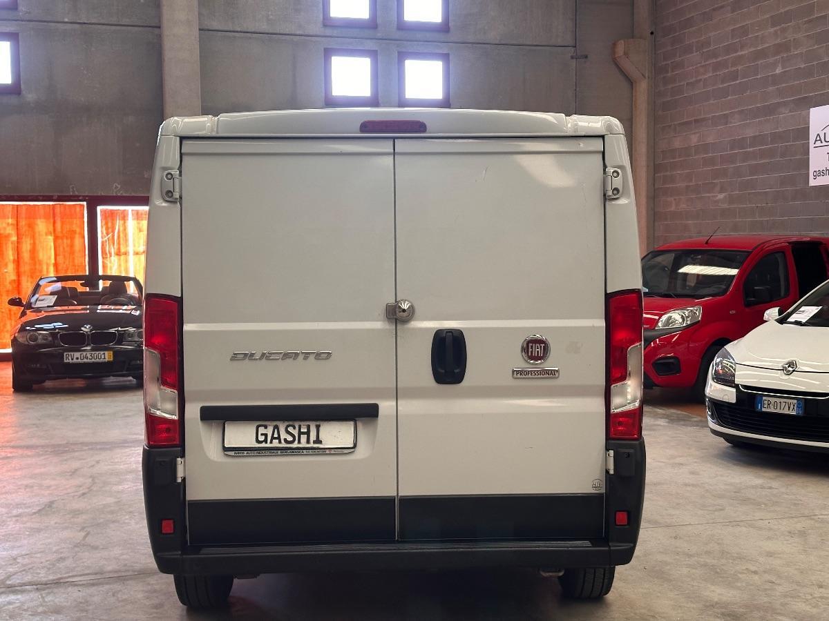 FIAT Ducato 30 2.2 Mjt 140cv PV Furgone -103kw