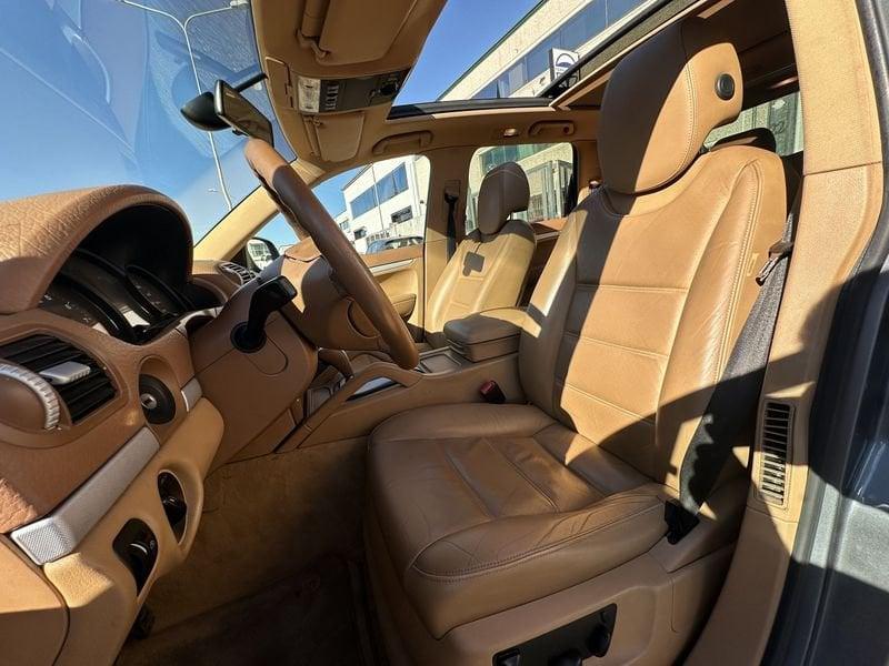 Porsche Cayenne Cayenne 3.2 Automatic 250cv