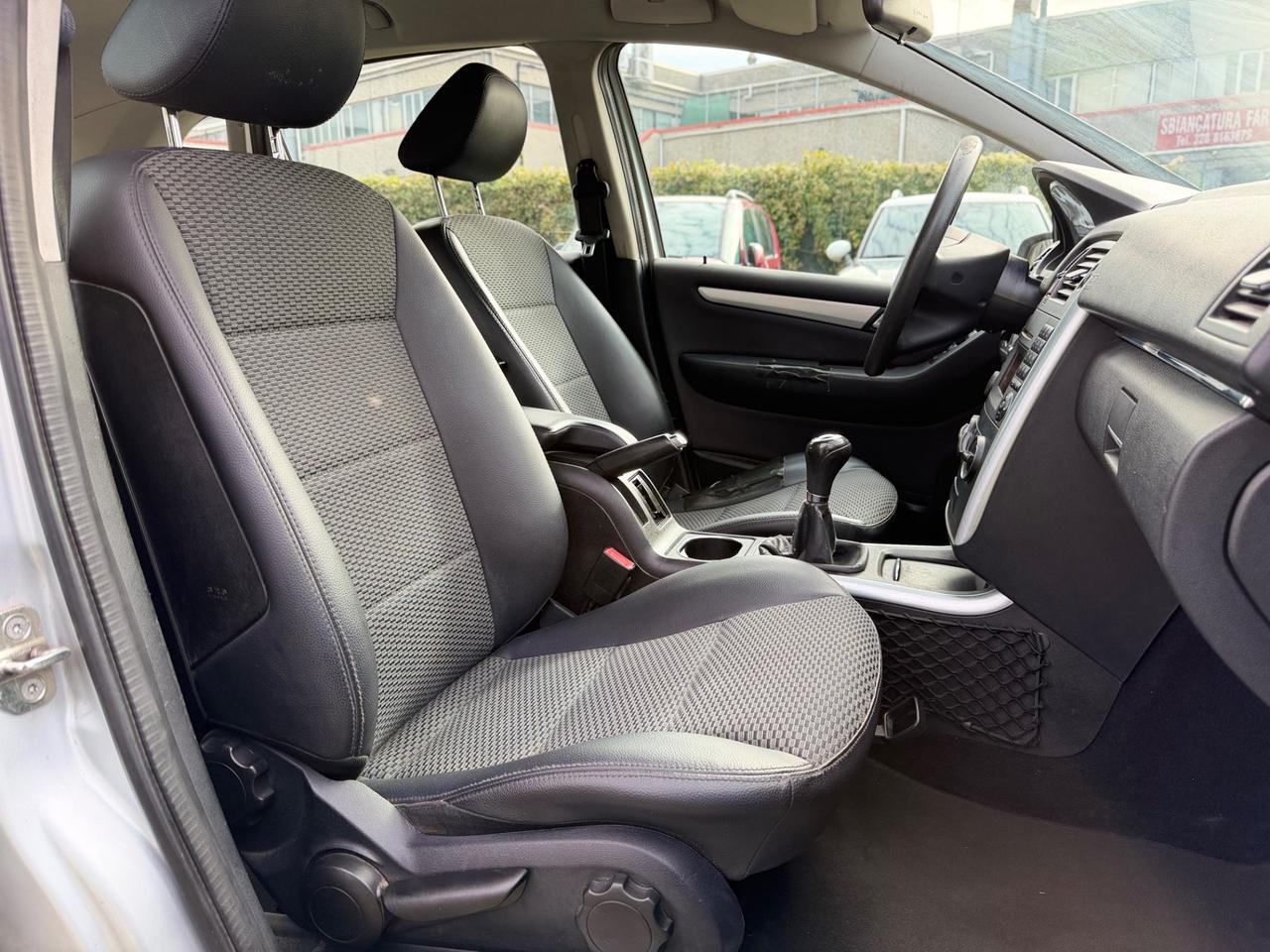 Mercedes-benz B 180 NGT BlueEFFICIENCY 2010