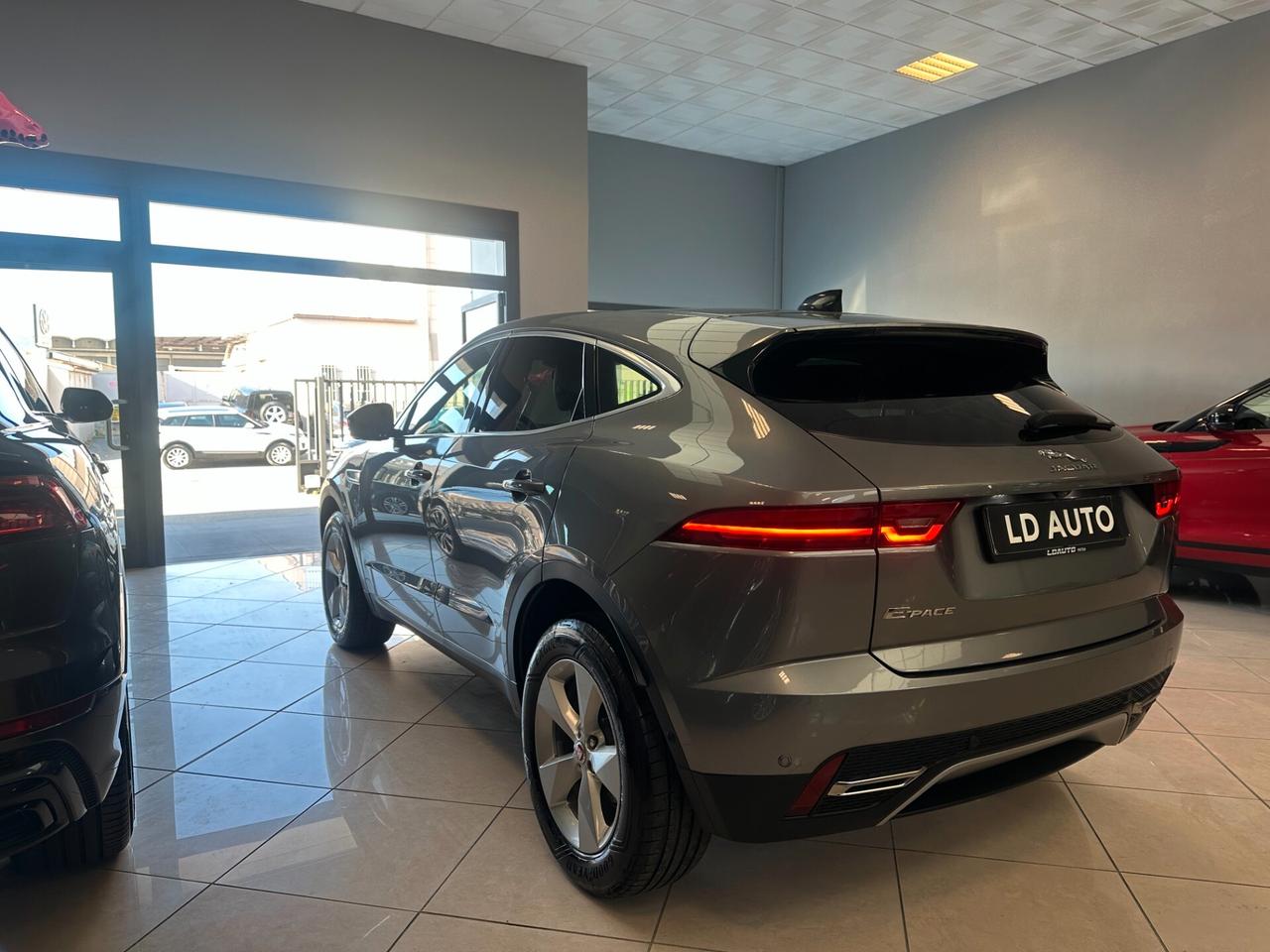 Jaguar E-Pace 2.0D I4 163 CV AWD Auto HSE TETTO PANORAMICO