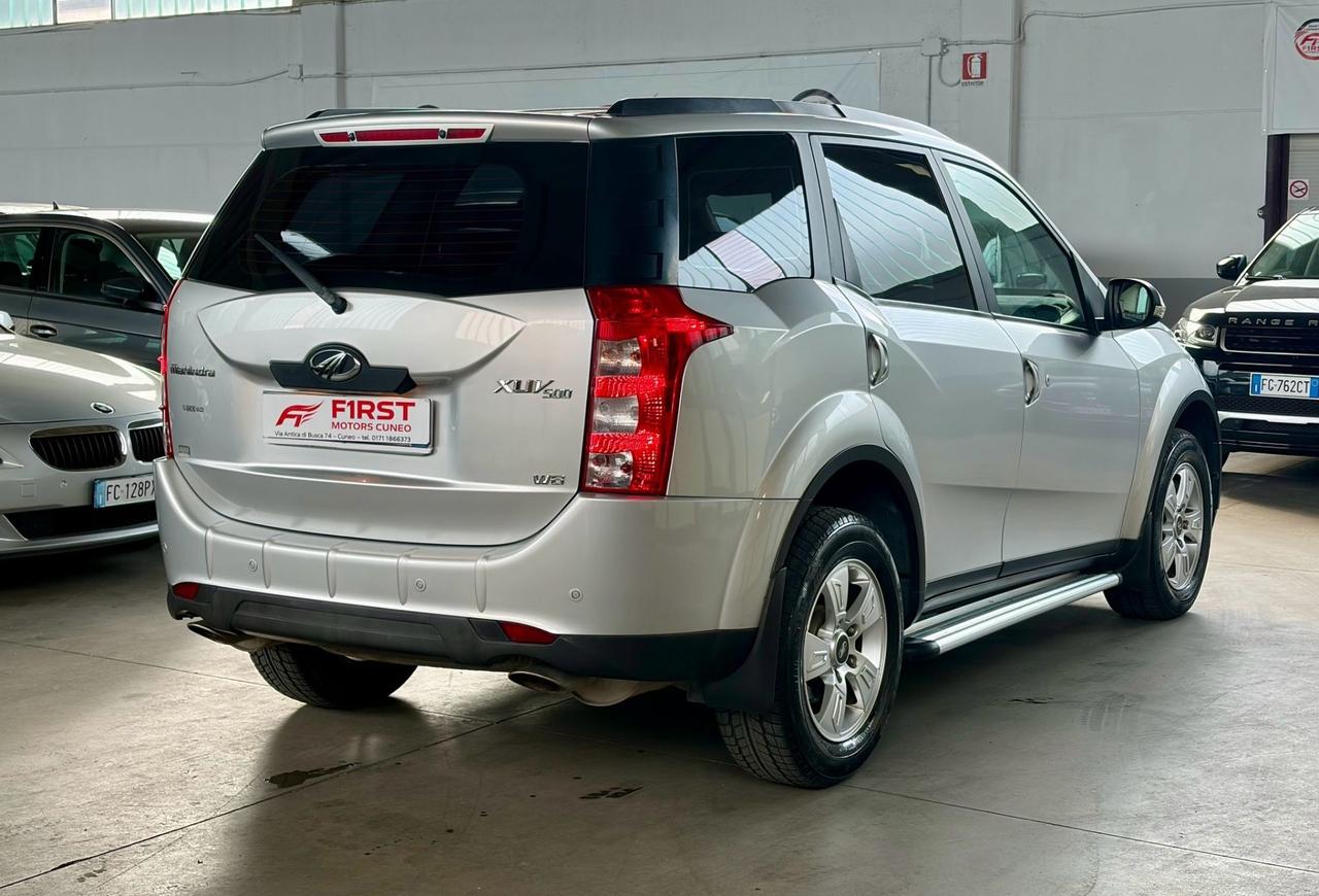 Mahindra XUV500 2.2 16V AWD W8