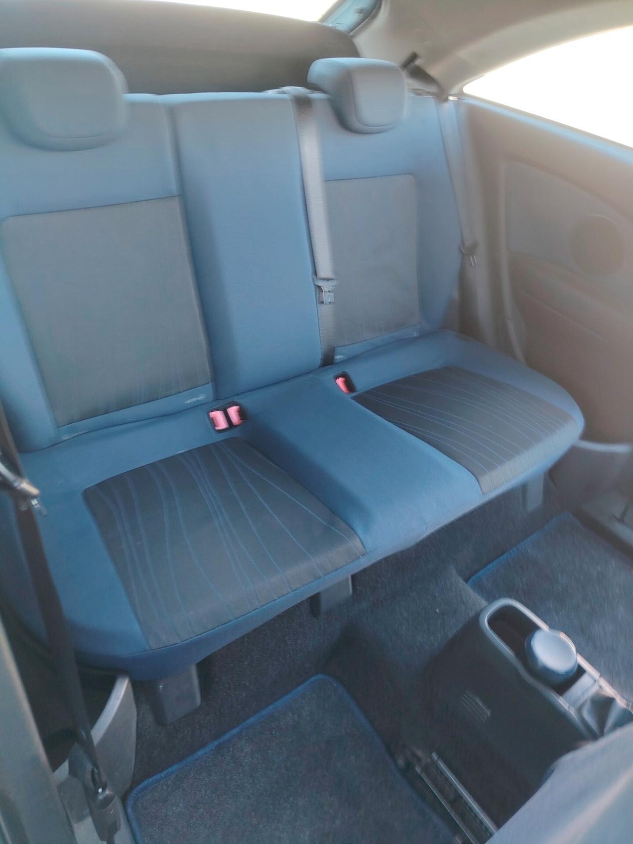 Opel Corsa 1.2i 16V cat 3 porte Silverline