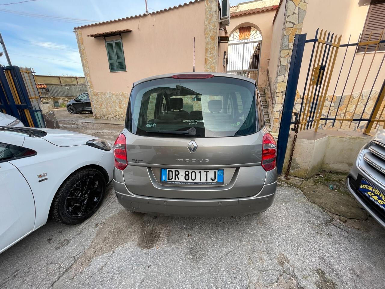 Renault Modus Grand 1.5 dCi 85CV Dynamique