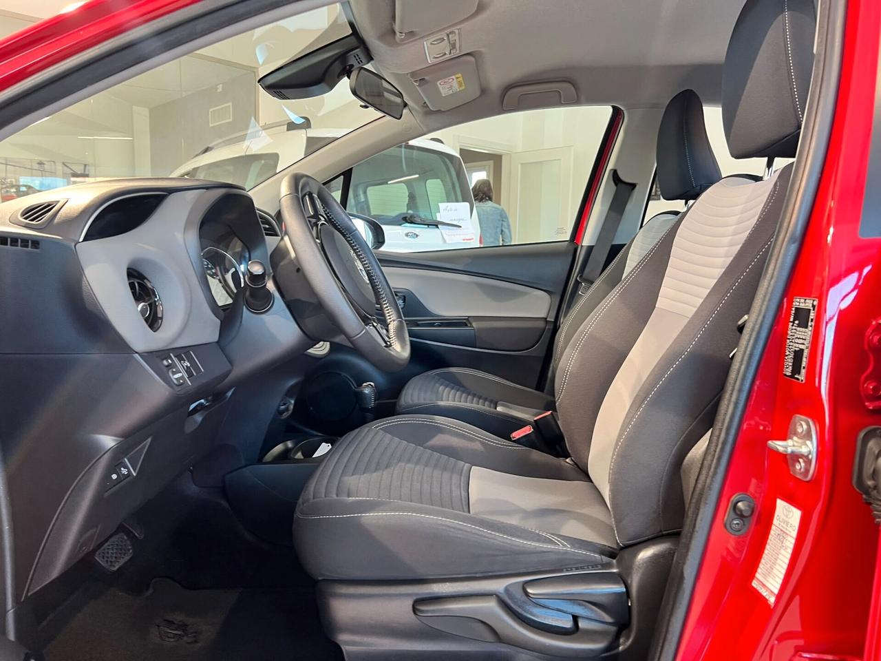Toyota Yaris ACTIVE