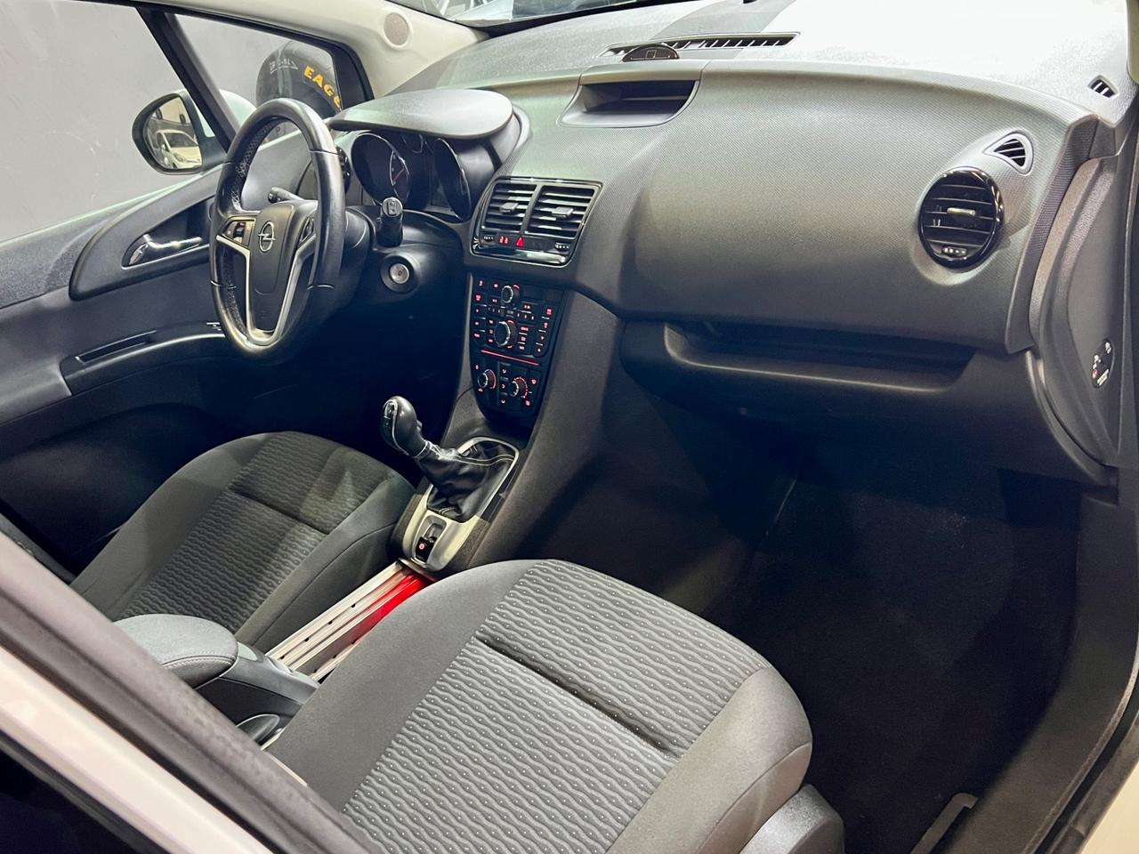 Opel Meriva 1.4 Turbo 120CV GPL con Gancio Traino
