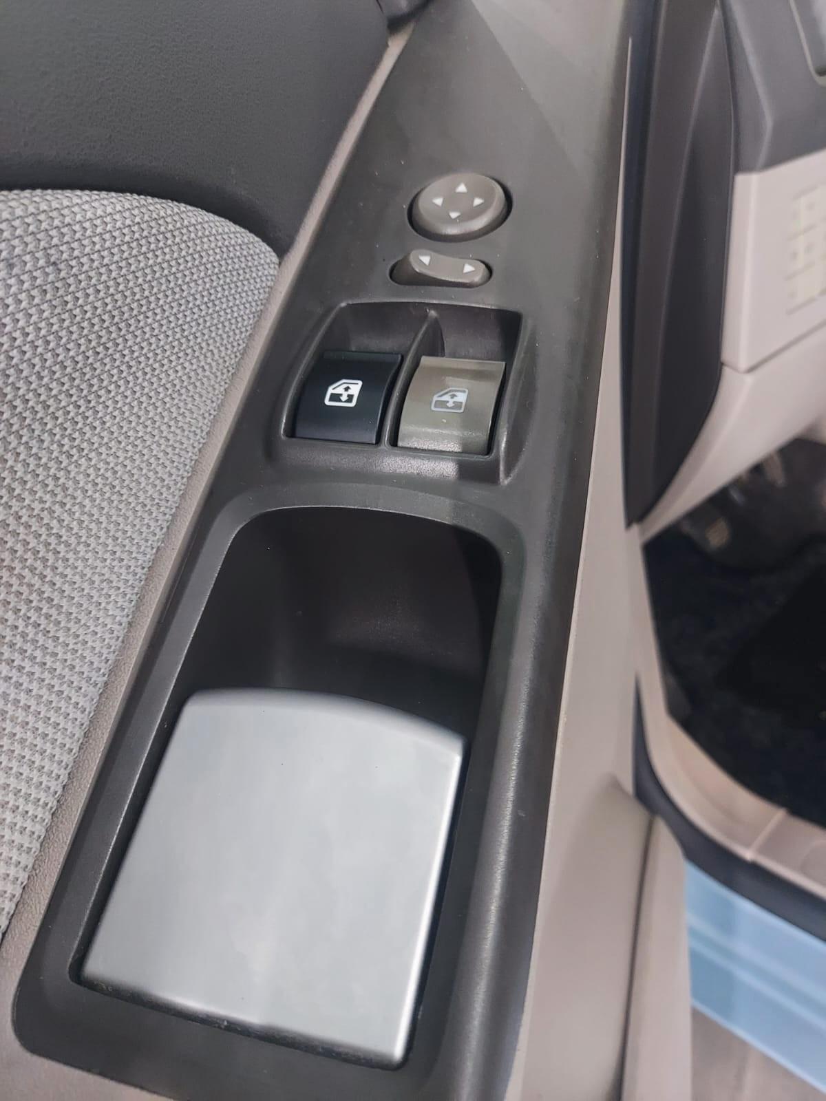 Fiat Idea 1.3 Multijet 16V Emotion 69CV