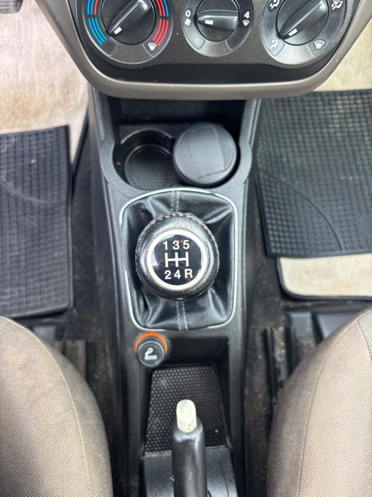 Fiat Grande Punto 1.3 MJT 75 CV 5 porte