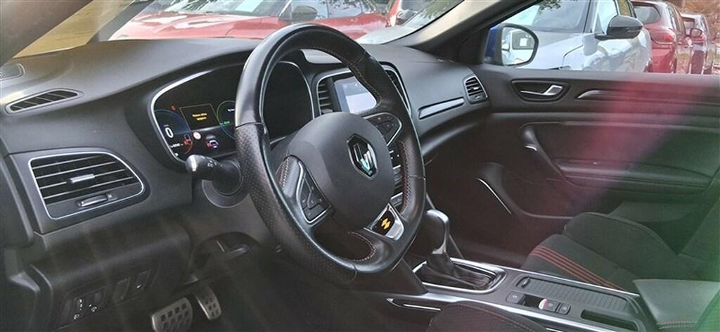 Renault Megane 1.6 Plug-in Hybrid RS Line E-Tech Auto