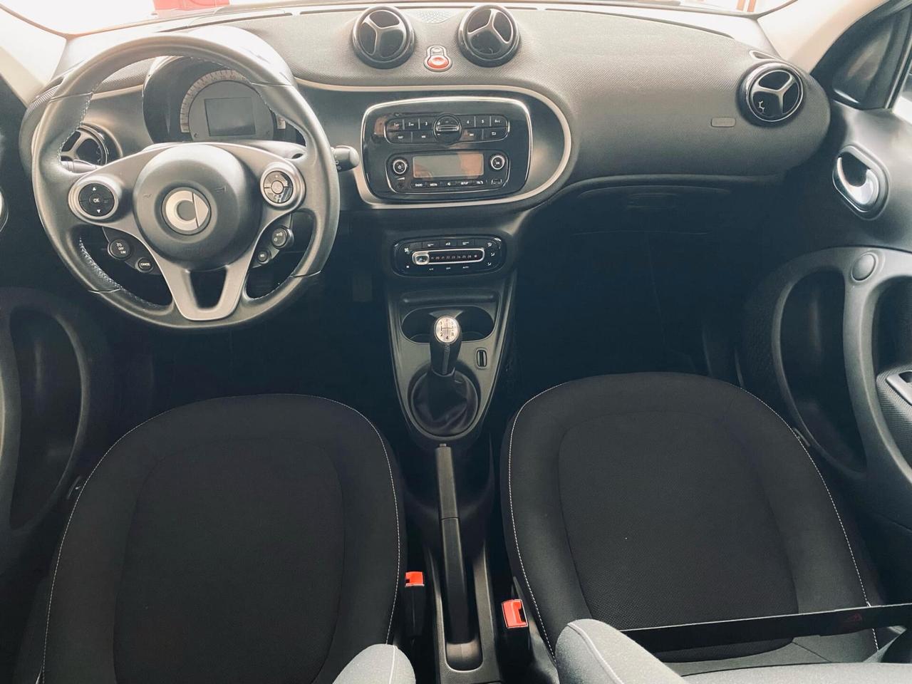 Smart ForFour 1.0 Passion 71Cv NEOPATENTATI