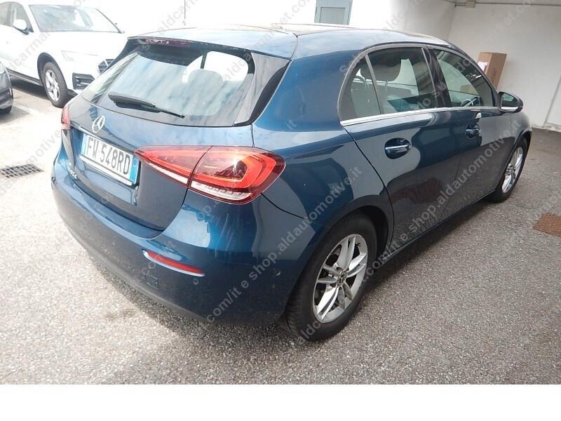 Mercedes-Benz A 180d Autom. *49.000 Km* da VETRINA