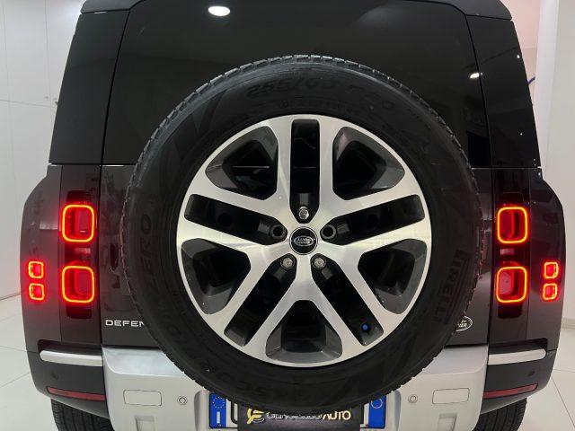 LAND ROVER Defender 110 3.0D I6 200 CV AWD Auto SEda ?599,00