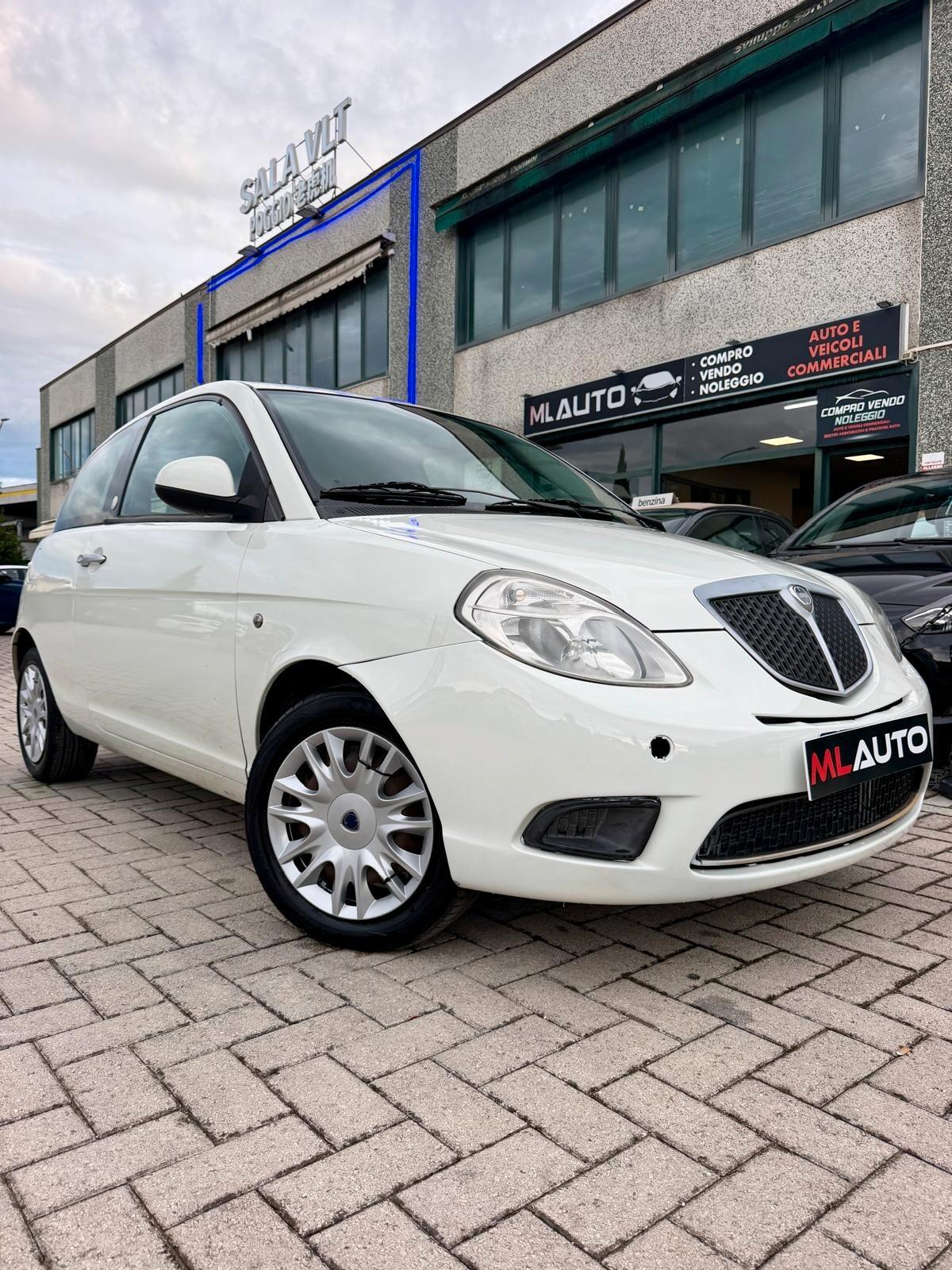 Lancia Ypsilon 1.4 E-Collection Ecochic GPL - OK NEOPATENTATI