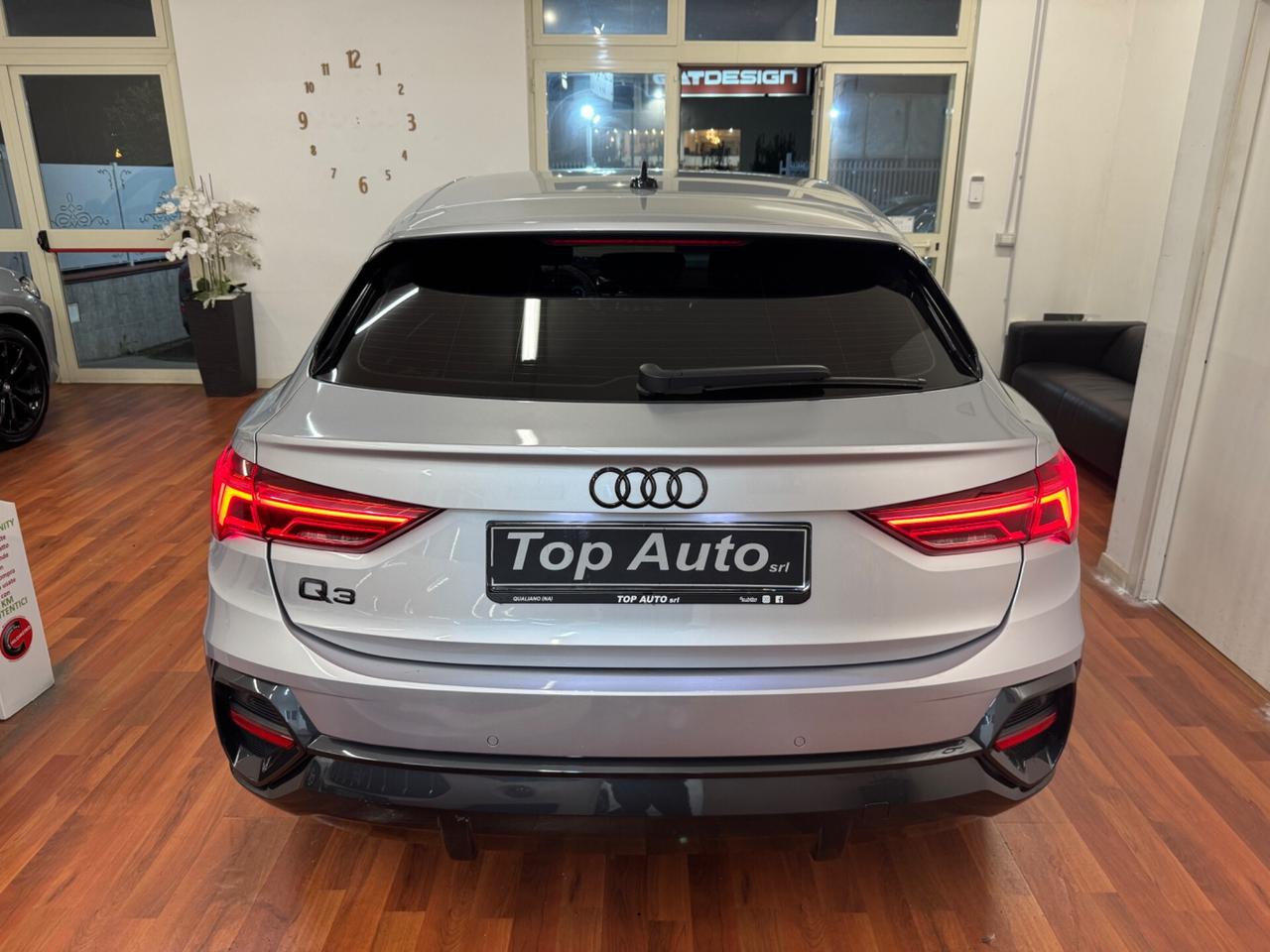 AUDI Q3 SPB 35 TDI S TRONIC IDENTITY BLACK - MY21