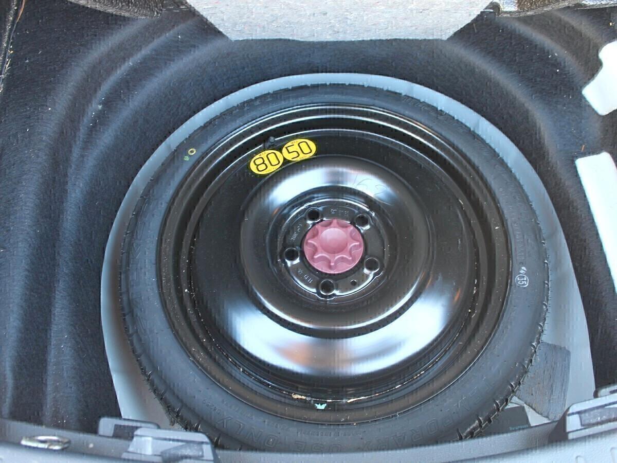 Toyota Corolla TS 1.8h Business NAVI UNIPRO IVA DEDUCIBILE