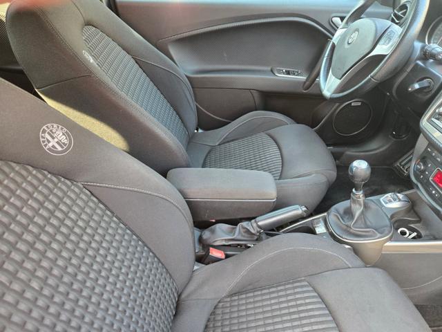 ALFA ROMEO MiTo 1.4 T 120 CV Distinctive Sport Pack