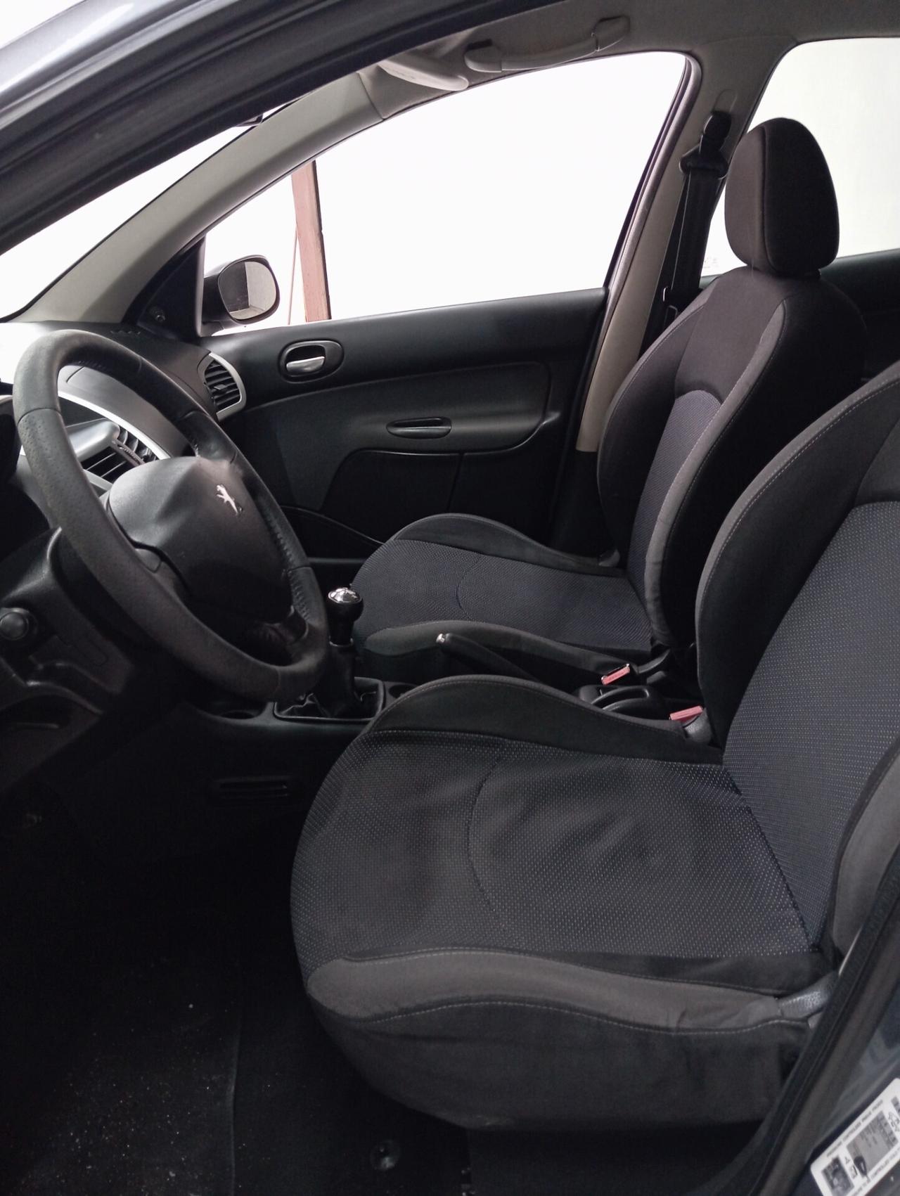 Peugeot 206 Plus 1.4 Diesel 2010 CON GARANZIA