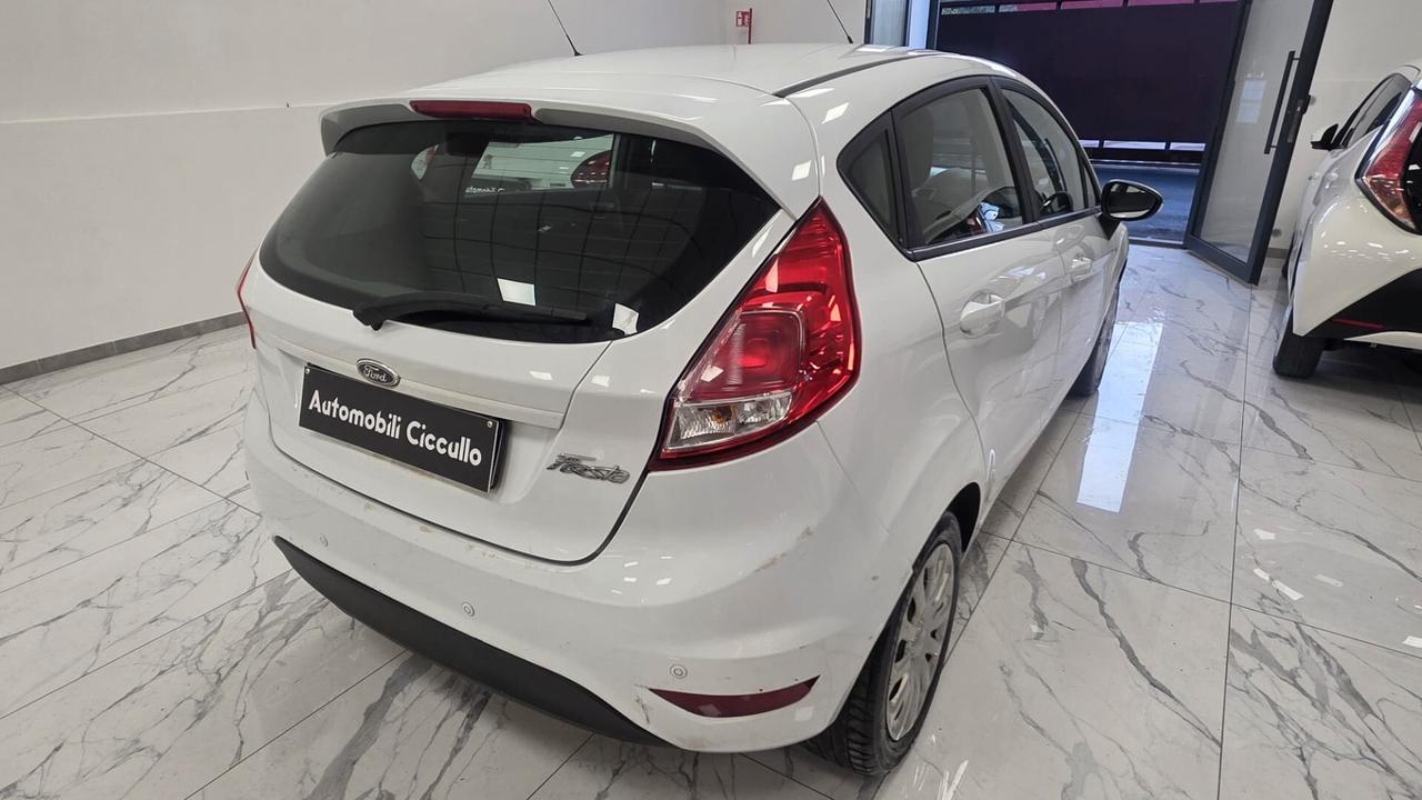 Ford Fiesta 1.5 TDCi 75CV 5 porte Business