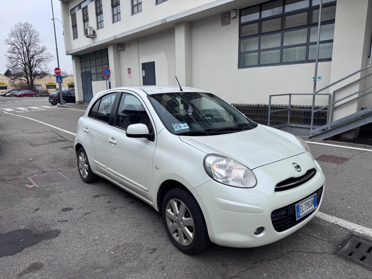 Nissan Micra 1.2 12V 5 porte Tekna 2012