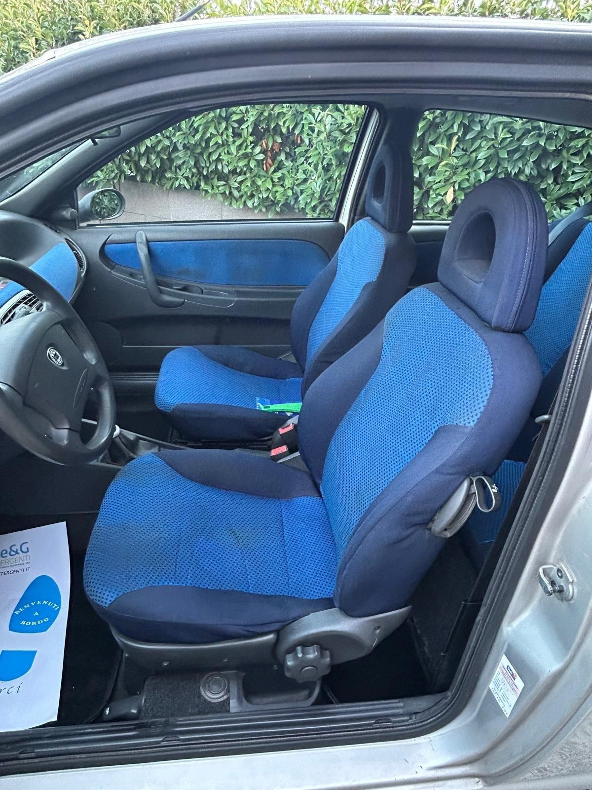 Lancia Ypsilon 1.0 FIRE - NEOPATENTATI