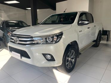 Toyota Hilux 2.4 D-4D A/T 4WD 4 porte Double Cab Executive