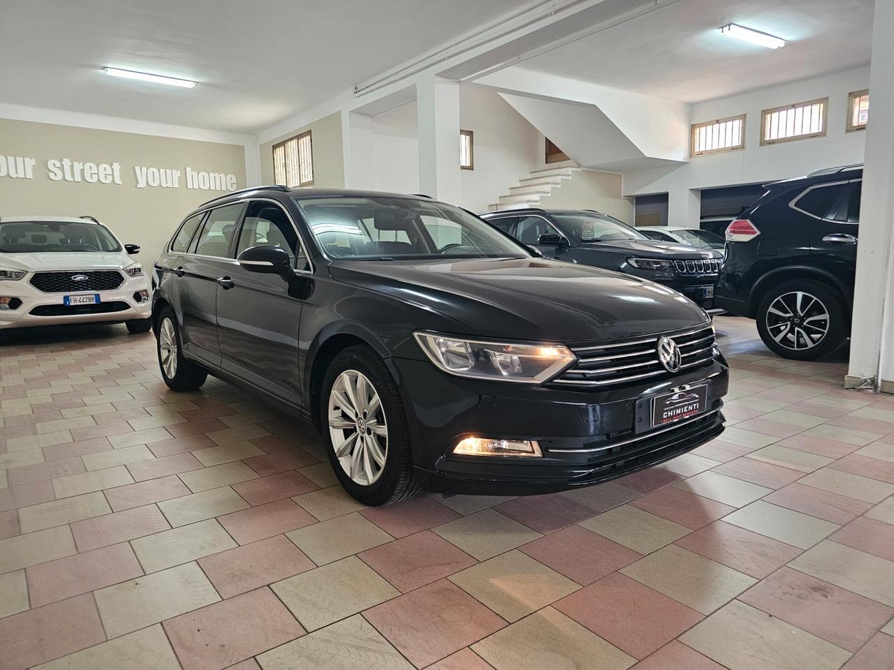 Volkswagen Passat Variant 1.6 TDI SCR DSG Business BMT
